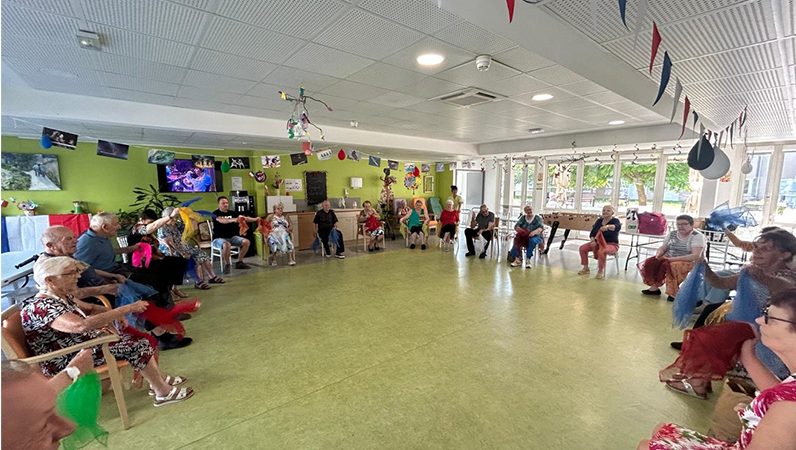 La Danse Assise : Une activité dynamique pour les résidents de l&rsquo;EHPAD de Gerbéviller