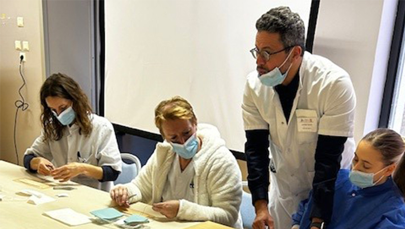Ateliers de suture pour les professionnels
